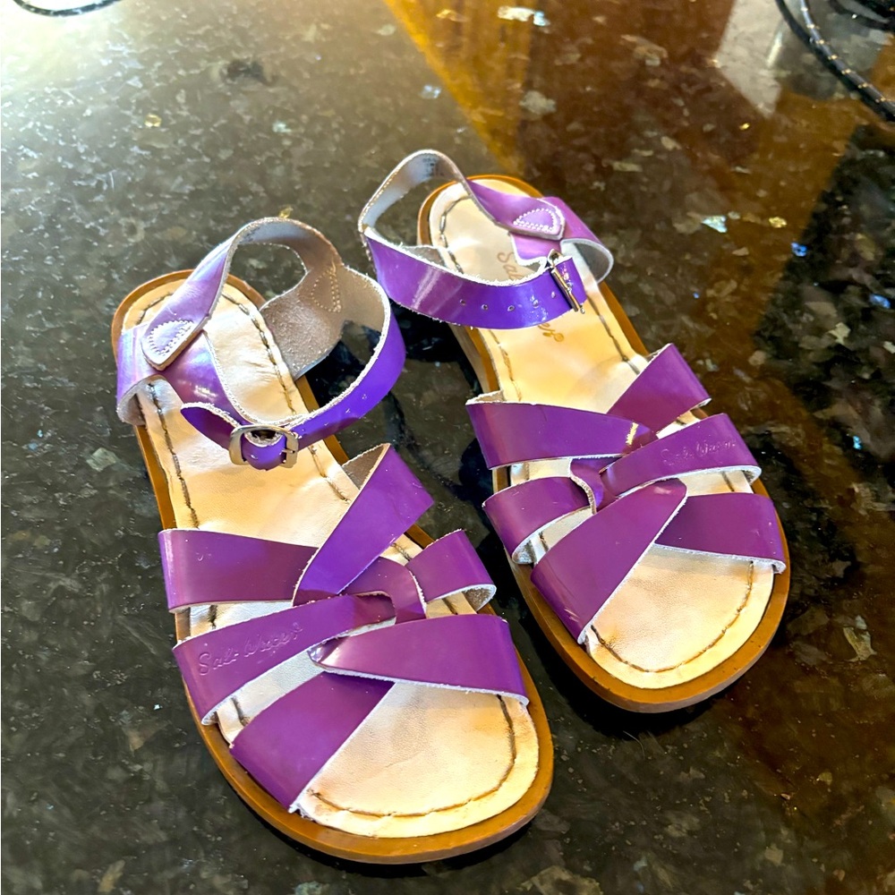Salt Water sandals! Super cute girl’s size 3 sandals. In great shape